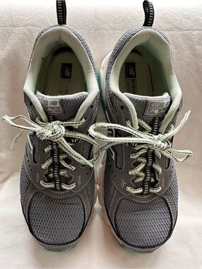 New Balance 430 Women's Gray and Mint Athletic Sneakers